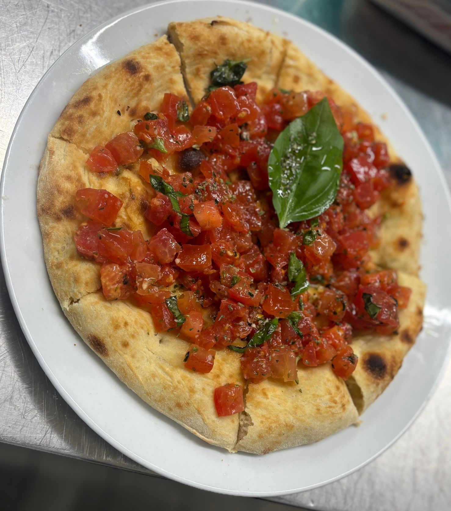 Bruschetta mit frischen Tomaten